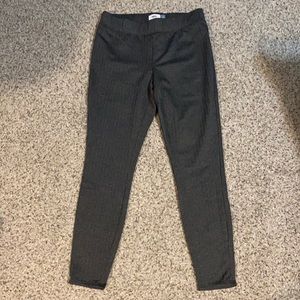 Old Navy black/gray chevron leggings